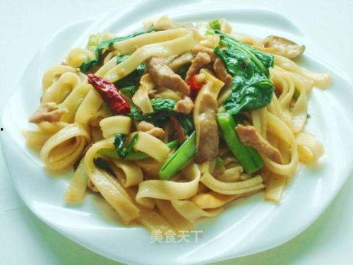 上海炒河粉吃瓜视频播放,这味道太上头了!