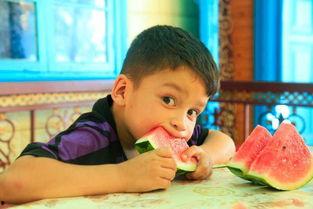 伊犁吃瓜的视频,一场视觉与味蕾的双重盛宴