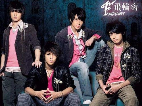 飞轮海搞笑吃瓜采访视频,笑料百出，欢乐无限